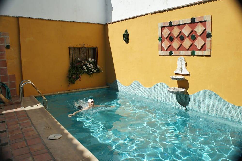 House with Swimming Pool in Ronda Old Town in Ronda, Málaga Province
