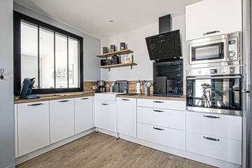 Gîte pour 5 personnes, avec terrasse et jardin à Port-en-Bessin-Huppain