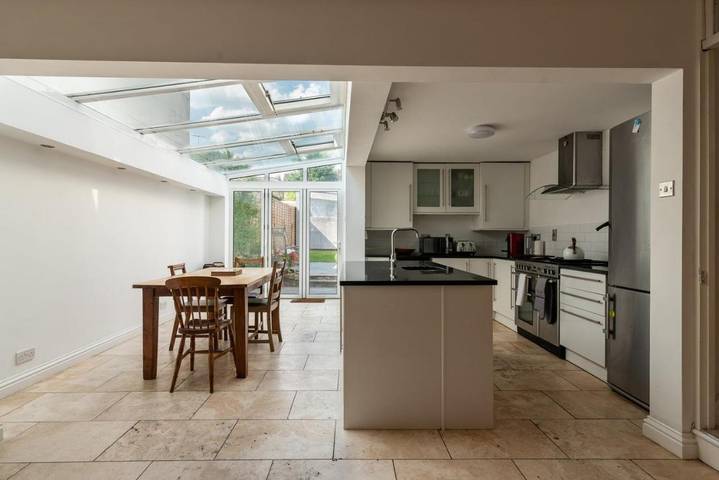 Casa de huéspuedes para 6 personas, con jardín en Bath