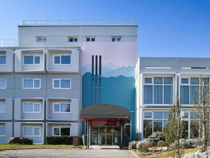 Hôtel pour 2 personnes, avec Terrasse ainsi que Jardin et Piscine à Gaillard - 2