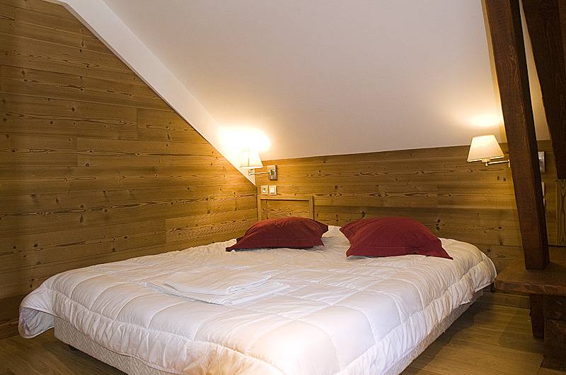 Regain 8 in Villard-Reculas, Écrins National Park