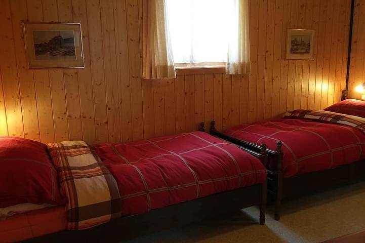 Chalet für 6 Personen, mit Pool und Terrasse sowie Garten, mit Haustier im Engadin - 3