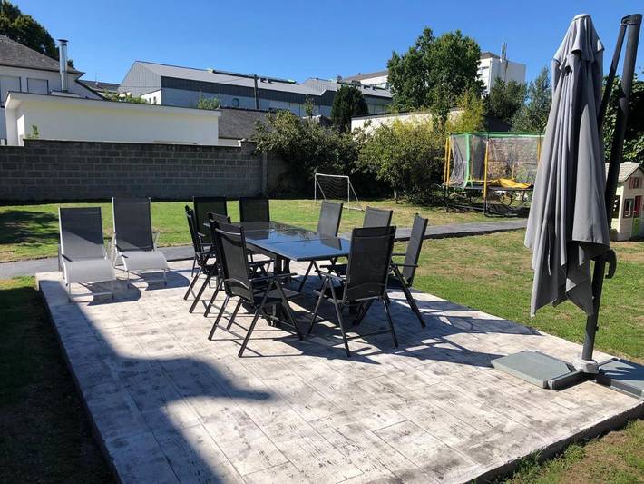 Location de vacances pour 10 personnes, avec terrasse et jardin à Janzé - 2
