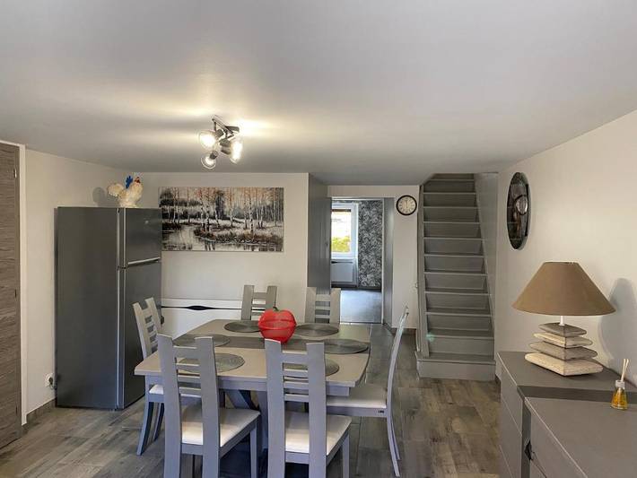 Location de vacances pour 8 personnes, avec jardin à Cernon - 2