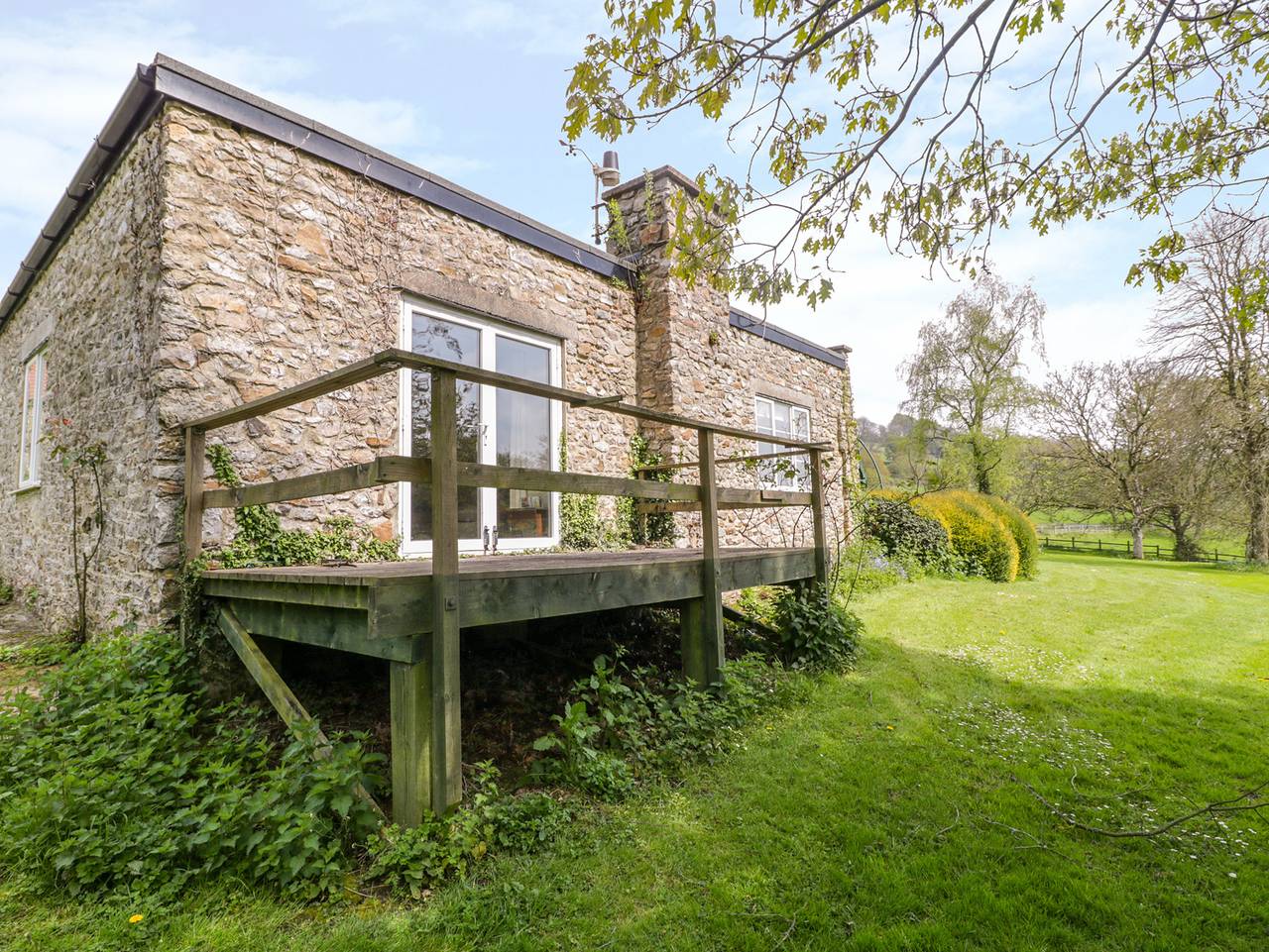 Old Ford Farm Annexe in Dalwood, Devon