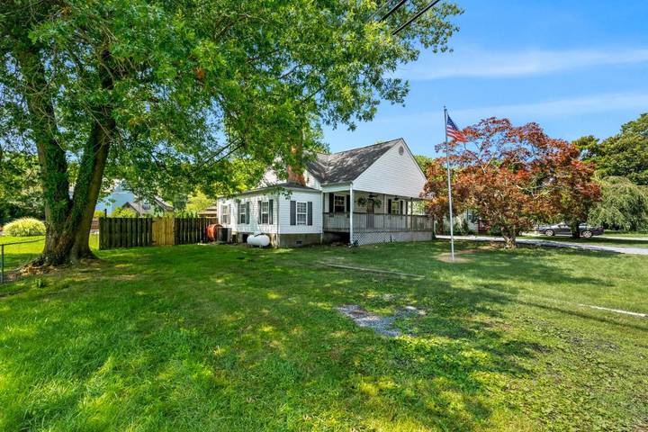 Location de vacances pour 12 personnes, avec terrasse, animaux acceptés à Mayo