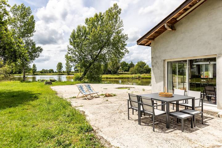 Appartement de vacances pour 6 personnes, avec jardin et vue sur le lac