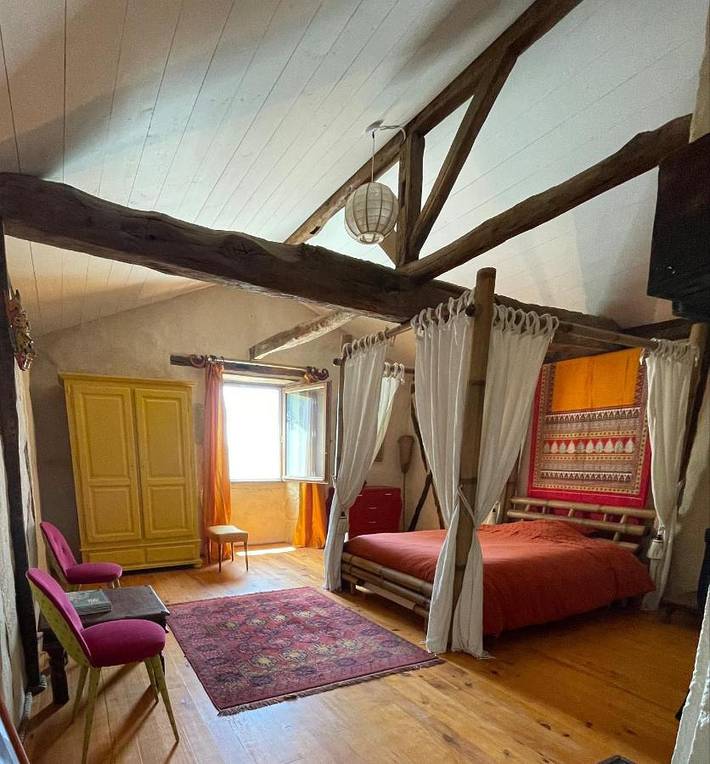 Chambre d’hôte pour 4 personnes, avec piscine ainsi que jardin et vue dans le Gers - 2