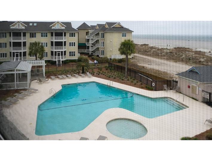 Vacation apartment for 6 people, with balcony and pool in South Carolina