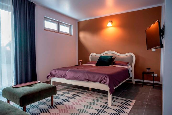 Ferienwohnung für 3 Personen, mit Terrasse und Garten sowie Ausblick in Nienhagen - 2