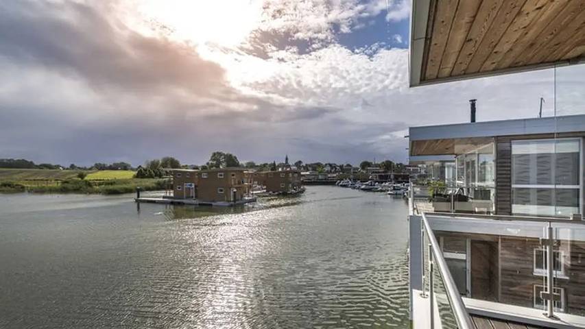 Boot für 6 Personen, mit Balkon in Kröslin - 2
