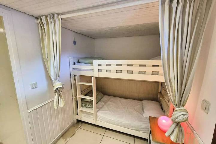 Gîte pour 4 personnes dans Le Brusc - 2