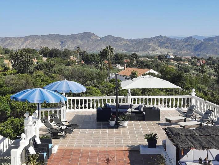 Casa rural para 2 personas, con jardín además de vistas y piscina en Valle del Guadalorce - 2