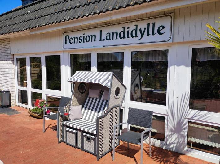 BnB für 3 Personen, mit Terrasse und Ausblick, mit Haustier an der Ostsee