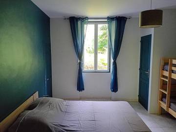 Gîte pour 4 personnes, animaux acceptés à Cruis