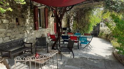 Gîte pour 10 personnes, avec jardin et terrasse à Bagard
