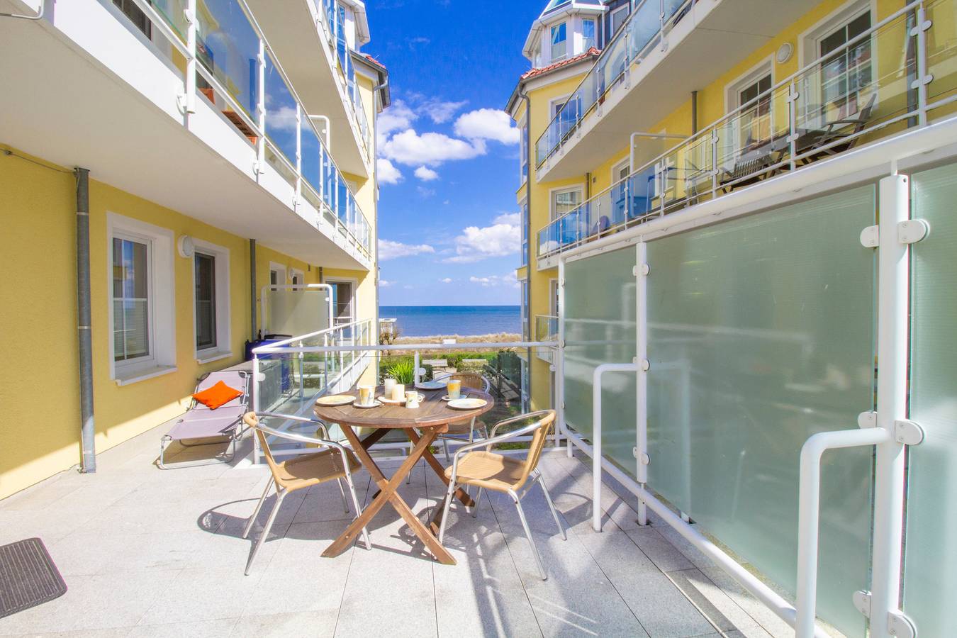 Entire holiday apartment, Holiday apartment for 4 people with balcony in Bansin, Heringsdorf
