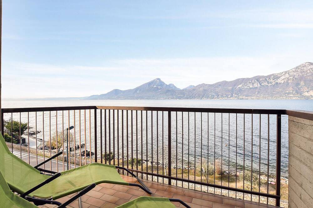 Apartamento entero, Acogedor apartamento en Castelletto di. in Brenzone, Montañas Garda