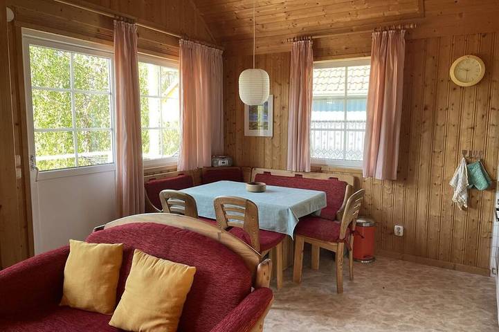 Ferienhaus für 6 Personen, mit Garten in Userin