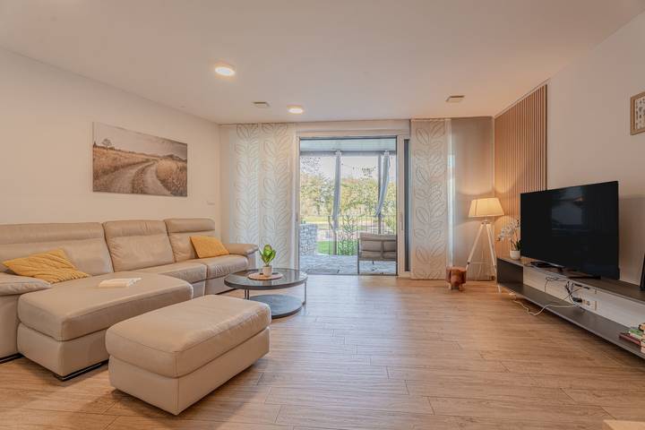 Villa für 6 Personen, mit Terrasse, kinderfreundlich in Slowenien - 3