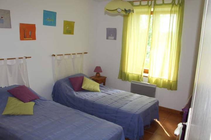 Location de vacances pour 4 personnes, avec terrasse et jardin, animaux acceptés à Les Eyzies-de-Tayac-Sireuil - 2