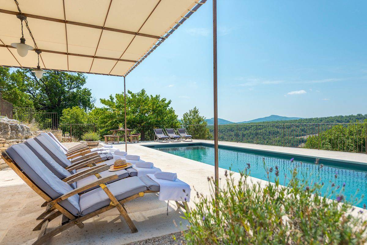 Villa pour 13 personnes avec piscine in Saint-Michel-l'Observatoire, Parc naturel régional du Luberon