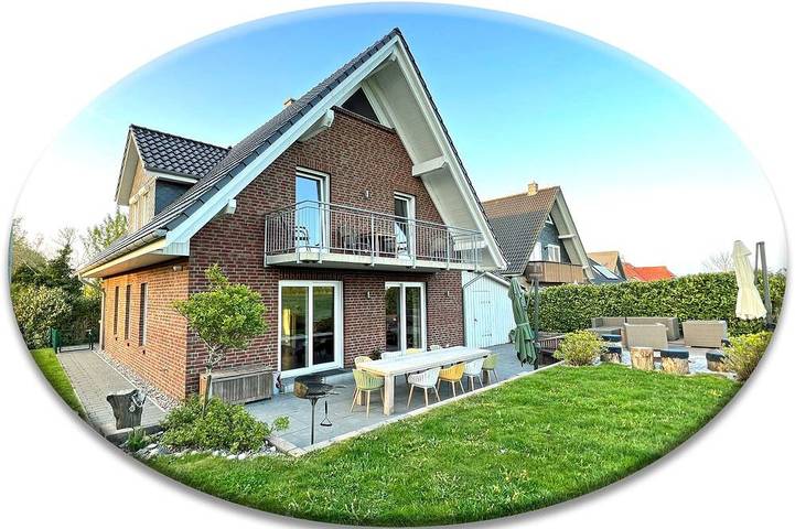 Ferienhaus für 12 Personen, mit Balkon und Garten sowie Sauna, mit Haustier in Schönhagen