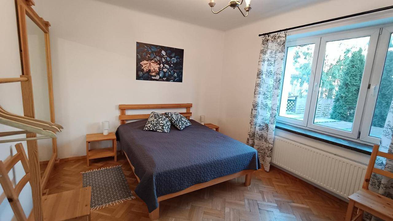 Three-Bedroom House in Wawer, Warszawa