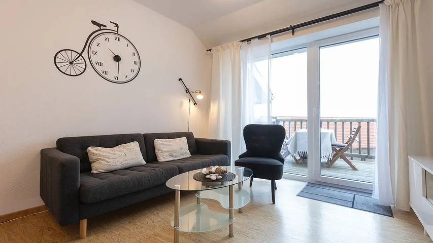 Ferienwohnung für 4 Personen, mit Balkon in Wremen