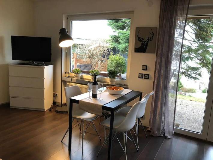 Ferienwohnung für 2 Personen, mit Garten und Ausblick sowie Sauna, mit Haustier in Weinheim - 3