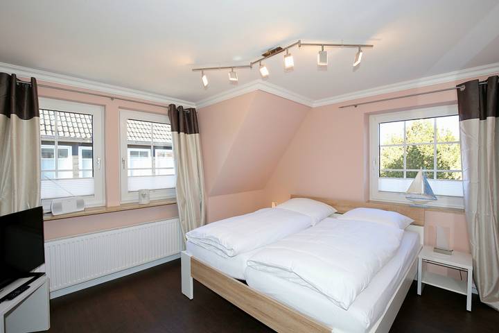 Chalet für 6 Personen, mit Terrasse und Garten auf Sylt - 4