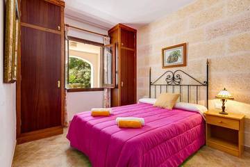 Villa pour 6 Personnes dans Cala Blanca, Ciutadella, Photo 1