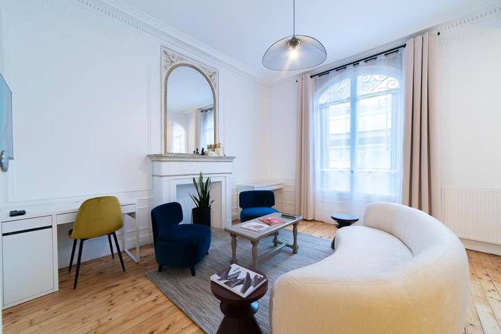 Maison d’hôte pour 2 personnes, avec terrasse et jardin près de la Tour Eiffel - 2