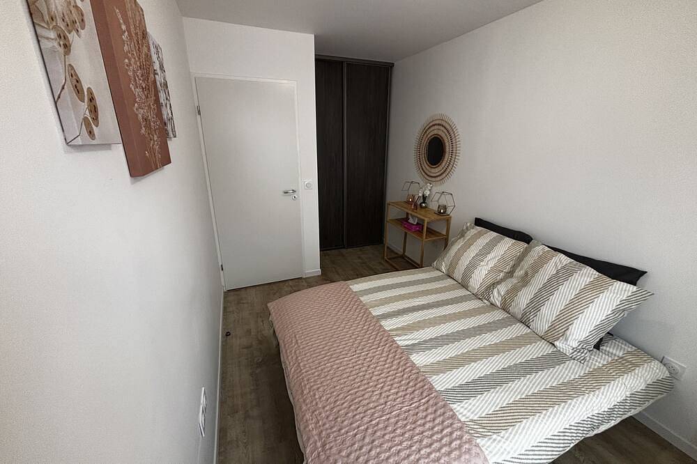 Entire apartment, Superbe Appartement 3 Pièces Chelles- Paris-disney 20min in Chelles, Seine-et-Marne