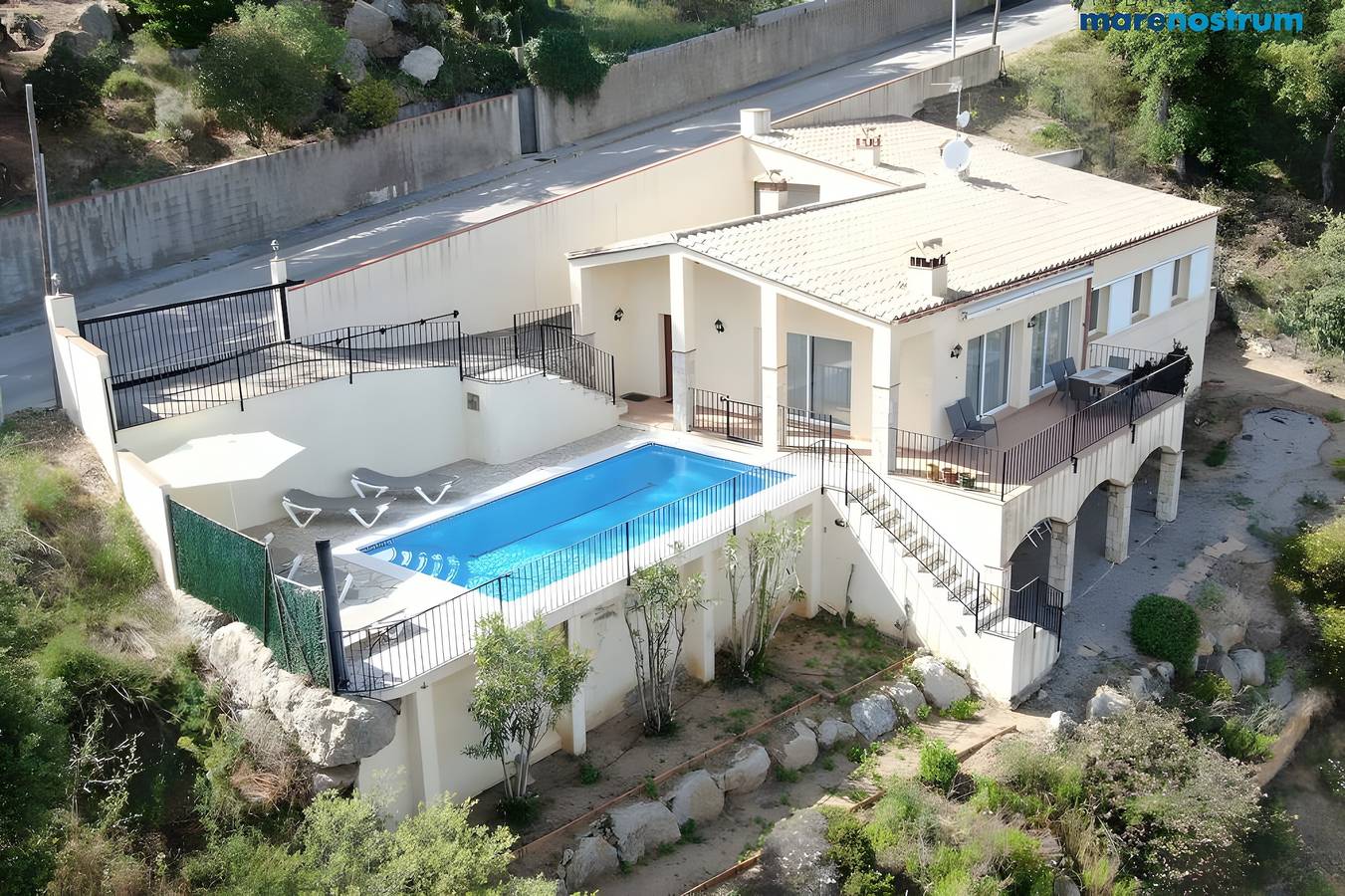 Villa Granvista – Ihr privates Refugium mit Pool und Meerblick in Cabanyes, Calonge