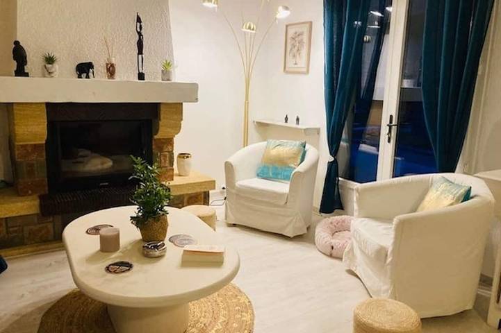 Villa pour 6 personnes, avec terrasse ainsi que piscine et jardin à Aubagne - 2