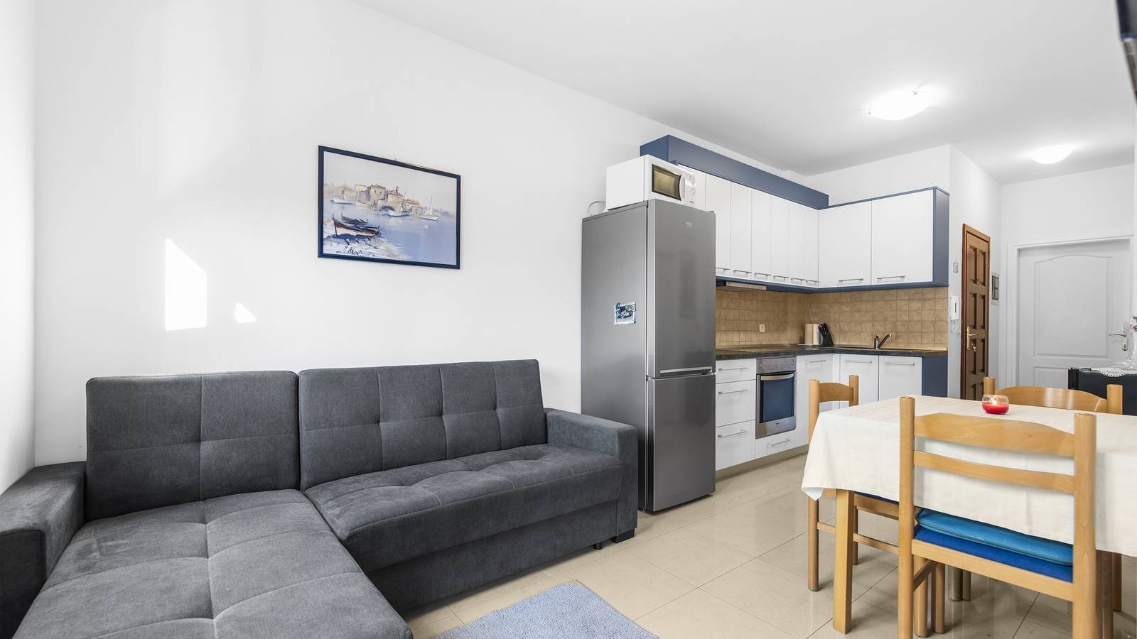Ganze Wohnung, Ferienwohnung für 4 Personen mit Balkon/Terrasse in Novigrad, Umag und Umgebung