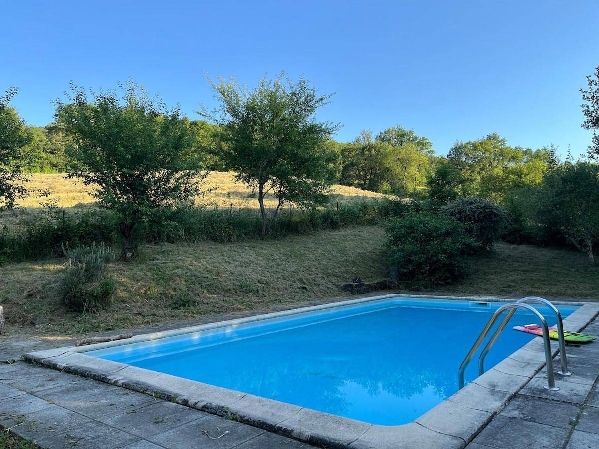 Chambre indépendante avec piscine à Saint Antonin in Espinas, Tarn-et-Garonne