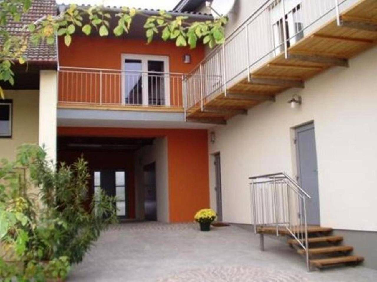 Ganze Wohnung, Ferienhof Weingut Lunzer in Gols, Neusiedlersee-Hügelland