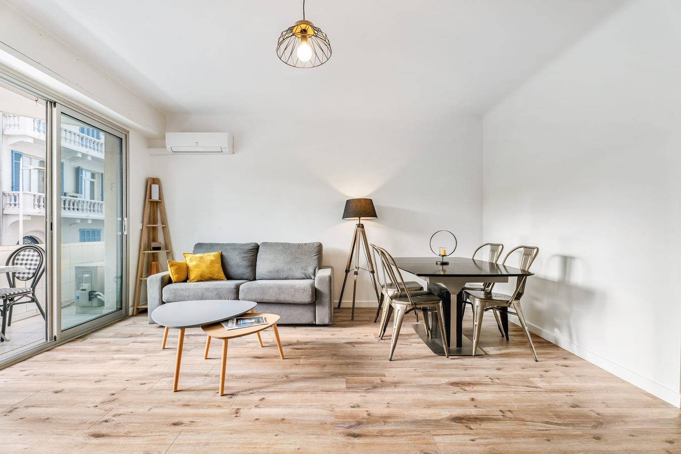 Geheel appartement, L'Antibes - Vue mer plage - Pet friendly in Antibes, Cannes regio