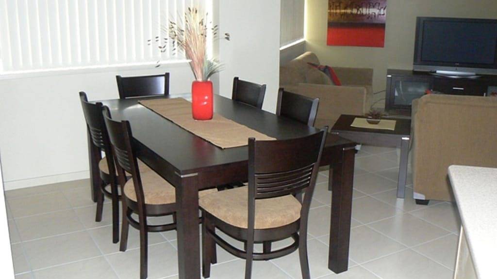 Ganze Wohnung, Baiavista Wohnungen 5 in Scarness, Hervey Bay