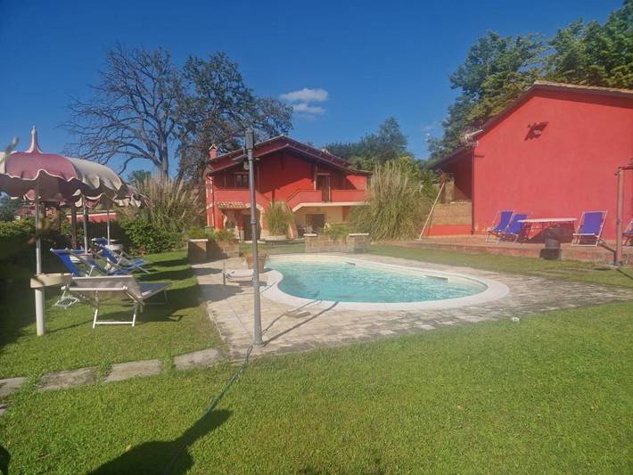 Appartamento per 2 persone, con piscina e giardino nonché sauna e panorama in San Giovanni Teatino