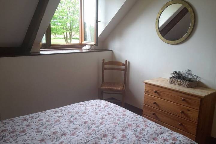 Location de vacances pour 5 personnes, avec jardin et terrasse à Ploëzal - 3