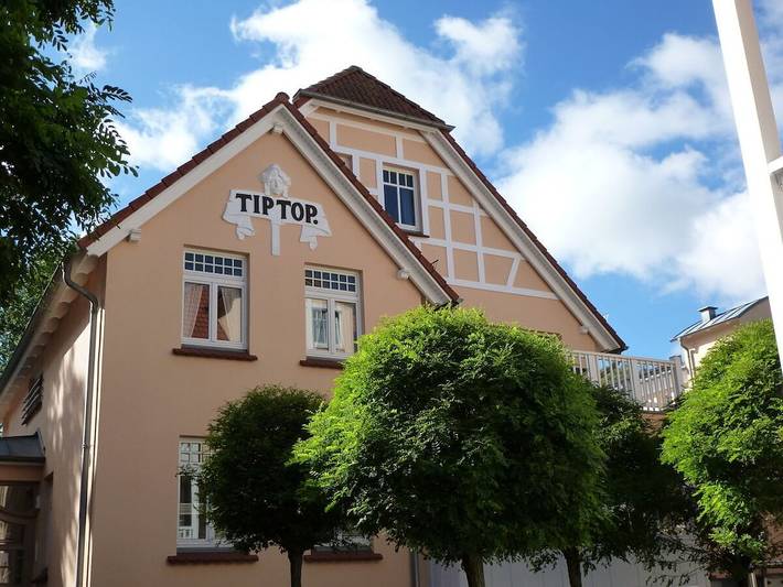 Ferienhaus für 2 Personen, mit Balkon und Sauna sowie Pool in Kühlungsborn