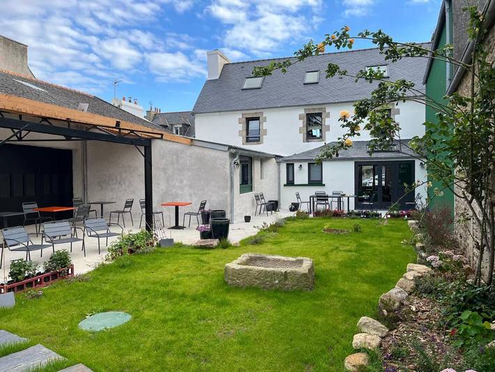 Chambre d’hôte, avec Terrasse ainsi que Jardin et Vue à Landéda