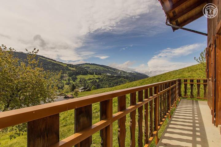 Gîte pour 6 personnes, avec terrasse à Flumet - 2