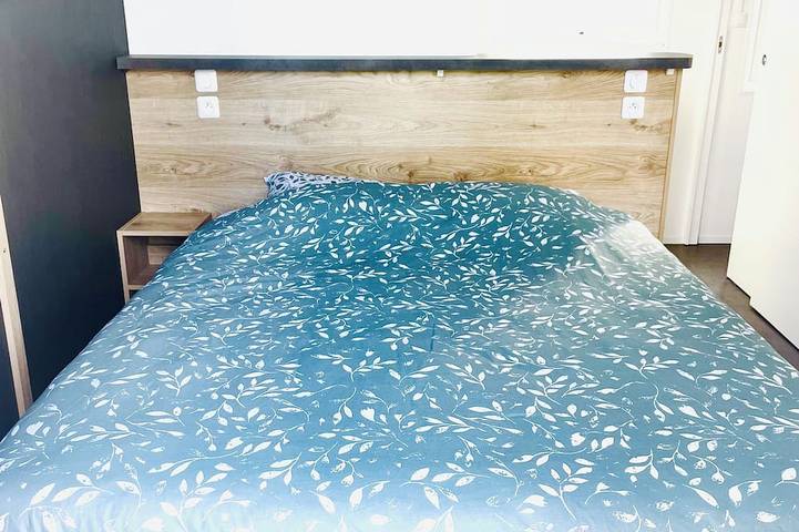 Gîte pour 6 personnes, avec jacuzzi ainsi que jardin et piscine à Hudimesnil - 3