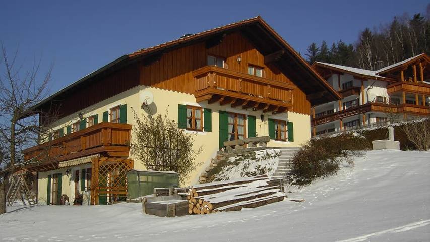 Ganze Wohnung, Ferienhaus Drexler - Ferienwohnung Kagerstein in Neukirchen beim Heiligen Blut, Ostbayern