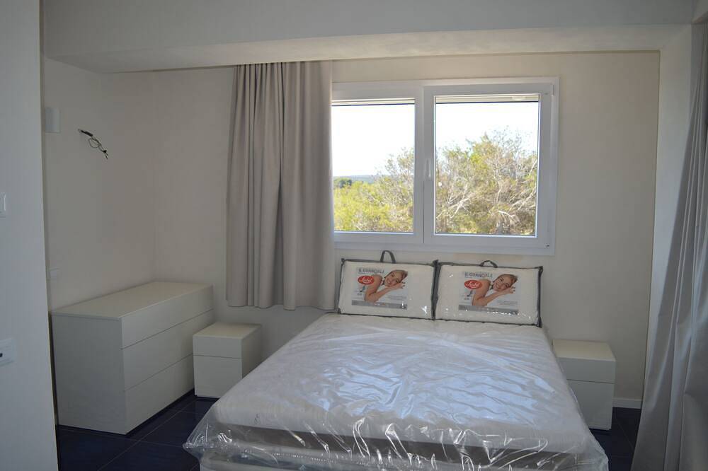 Appartamento intero, Monolocale Rosmarino a 20m dalla spiaggia libera, ideale per una fuga al mare. in Monaco Mirante, Golfo di Taranto