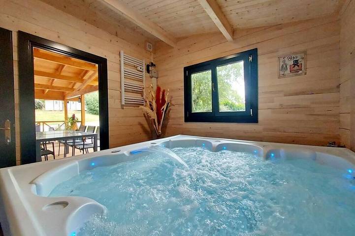 Maison de vacances pour 6 personnes, avec jacuzzi ainsi que piscine et terrasse - 1